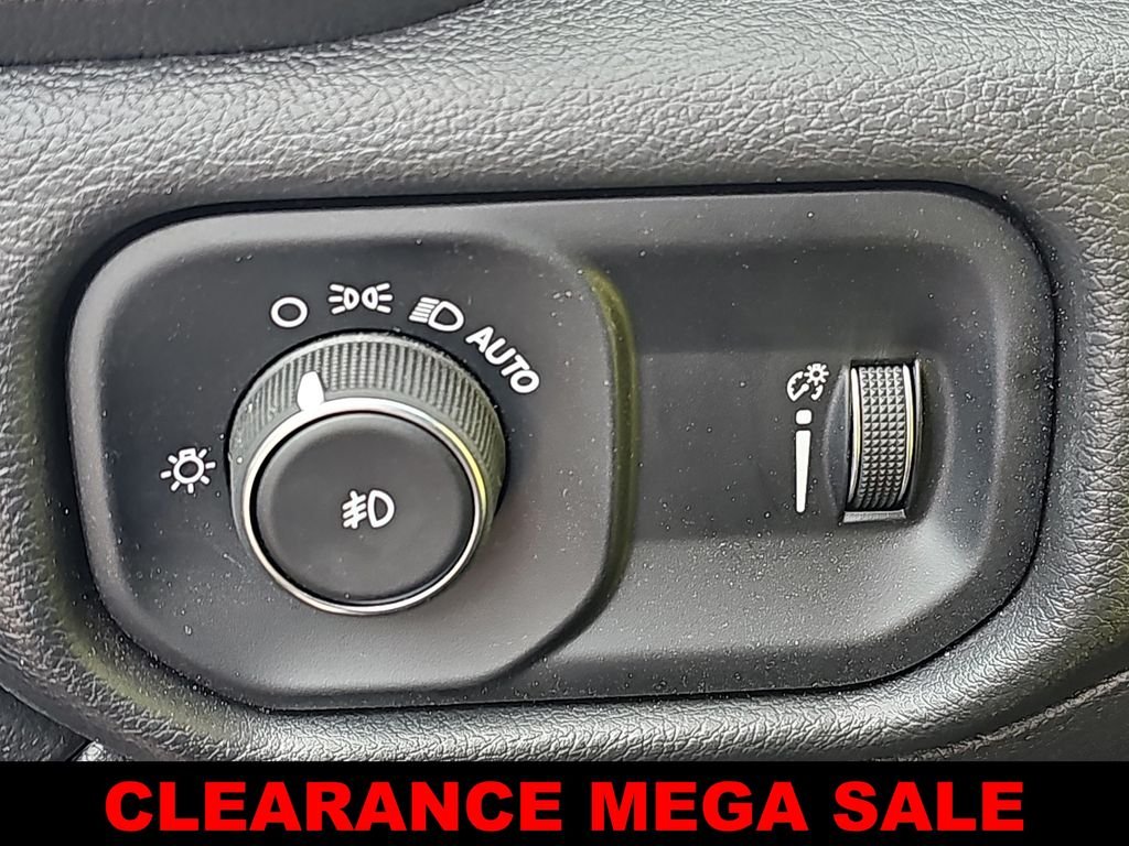 2025 RAM 3500 Chassis Tradesman - Photo 26