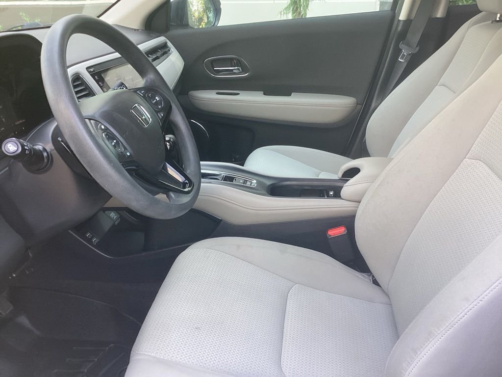 Used 2022 White Honda EX image 4