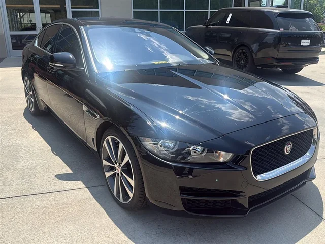 2019 Jaguar XE 25t Prestige