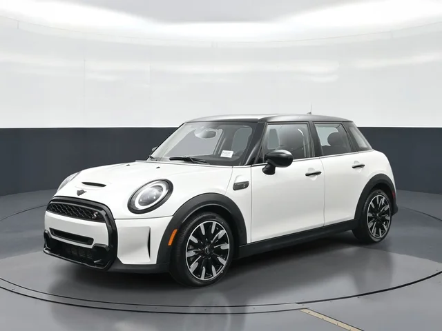 2024 MINI Cooper S Signature