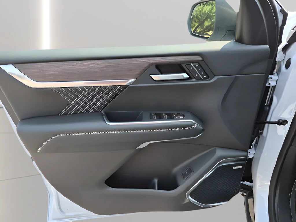 New 2027 Glacier White Tricoat GMC Denali image 17
