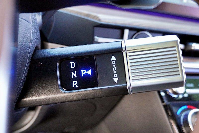 2025 Hyundai Santa Fe Limited - Photo 39