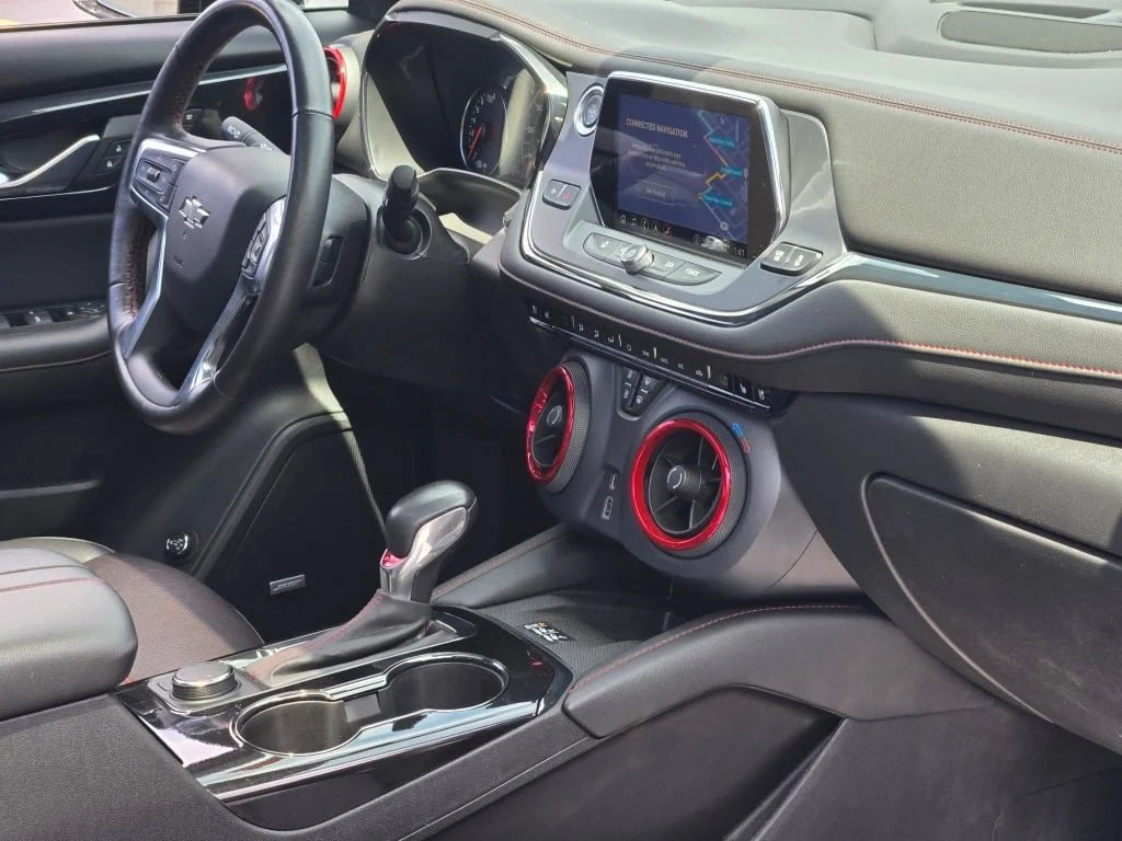 Used 2021 BLACK Chevrolet RS image 9