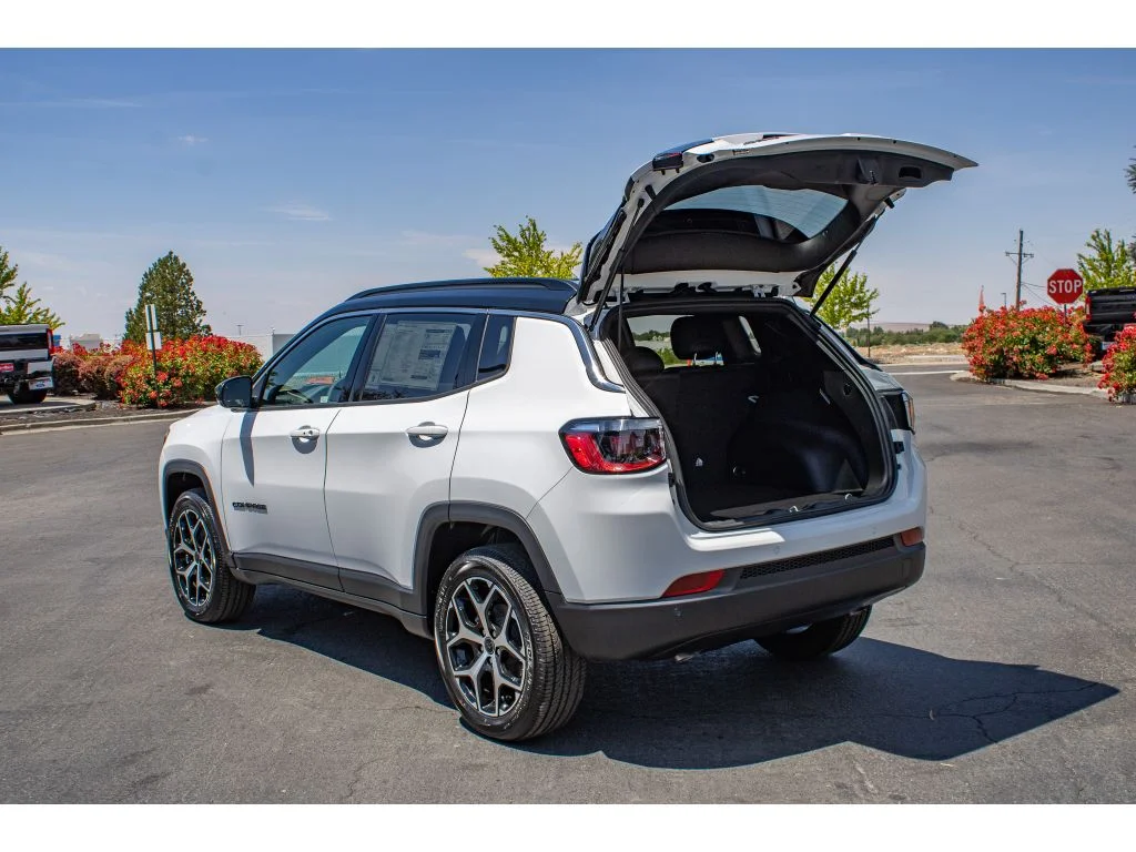 New 2026 Bright White Clearcoat Jeep Limited image 9