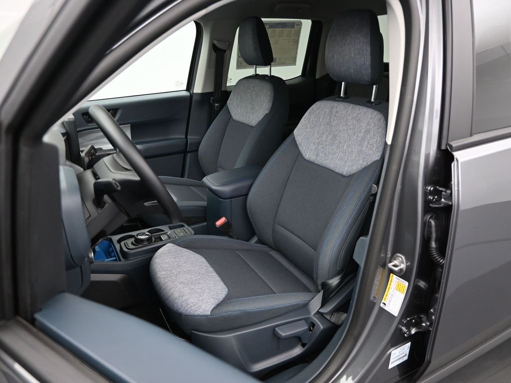 New 2026 Carbonized Gray Metallic Ford XLT image 8