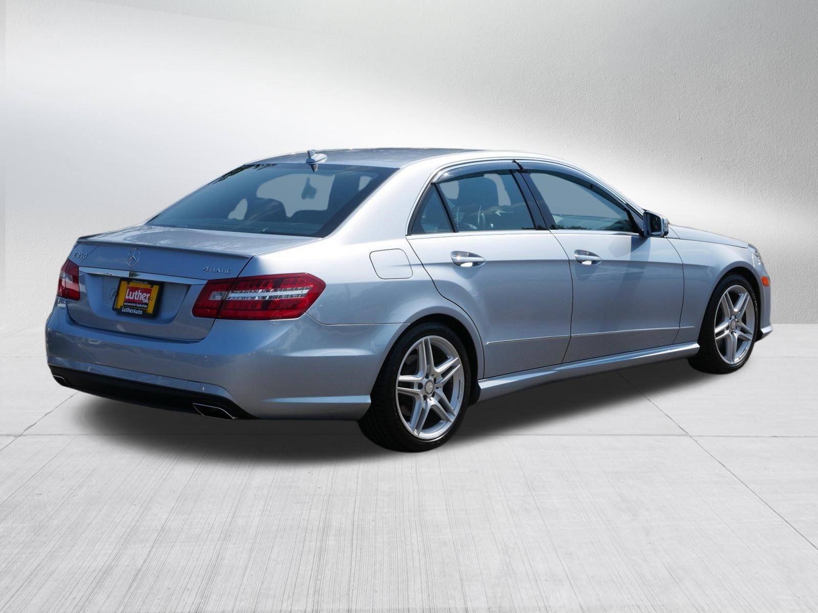 Used 2013 Diamond Silver Metallic Mercedes-Benz E 350 Sport image 7