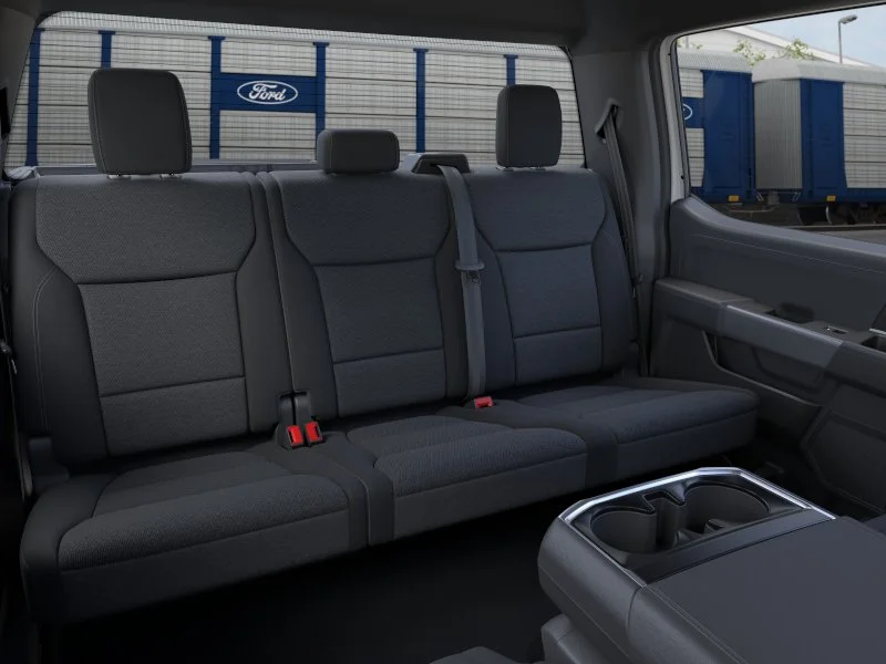 New 2026 Oxford White Ford XLT image 32