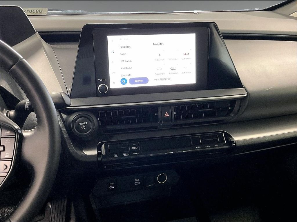 Used 2025  Toyota LE image 18