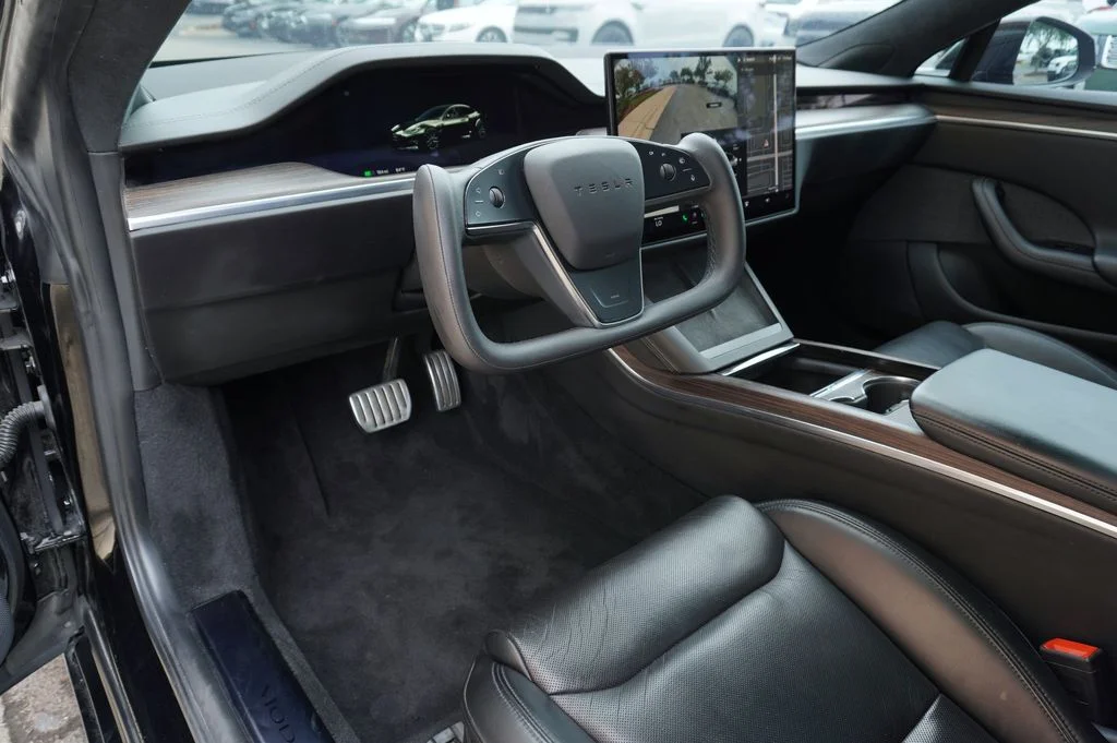 Used 2022 Black Tesla Base image 9