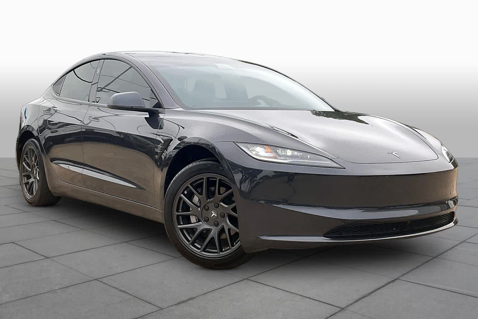 Used 2025 Tesla Model 3 Long Range with VIN 5YJ3E1EA3SF909232 for sale in Austin, TX