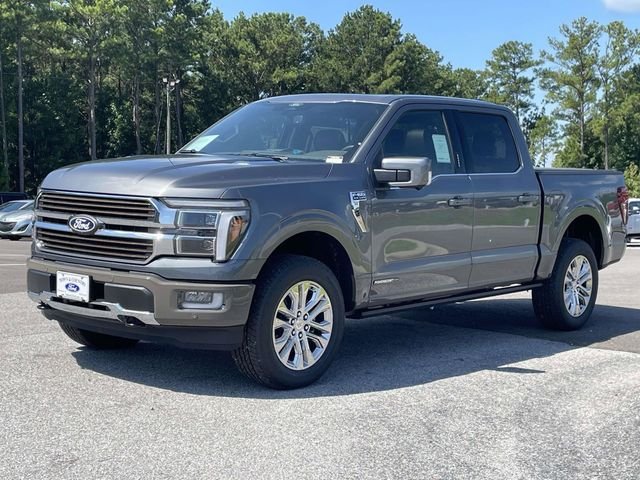 New 2026 Carbonized Gray Metallic Ford King Ranch image 14