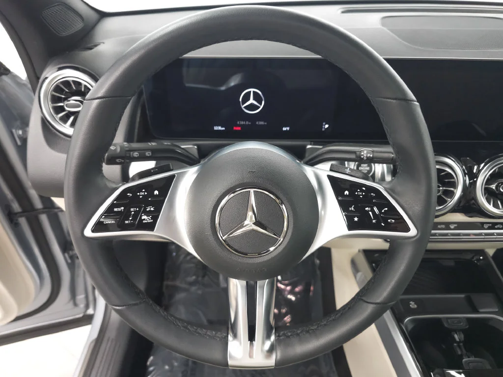 Certified Used 2026 Cirrus Silver Metallic Mercedes-Benz GLB 250 image 12