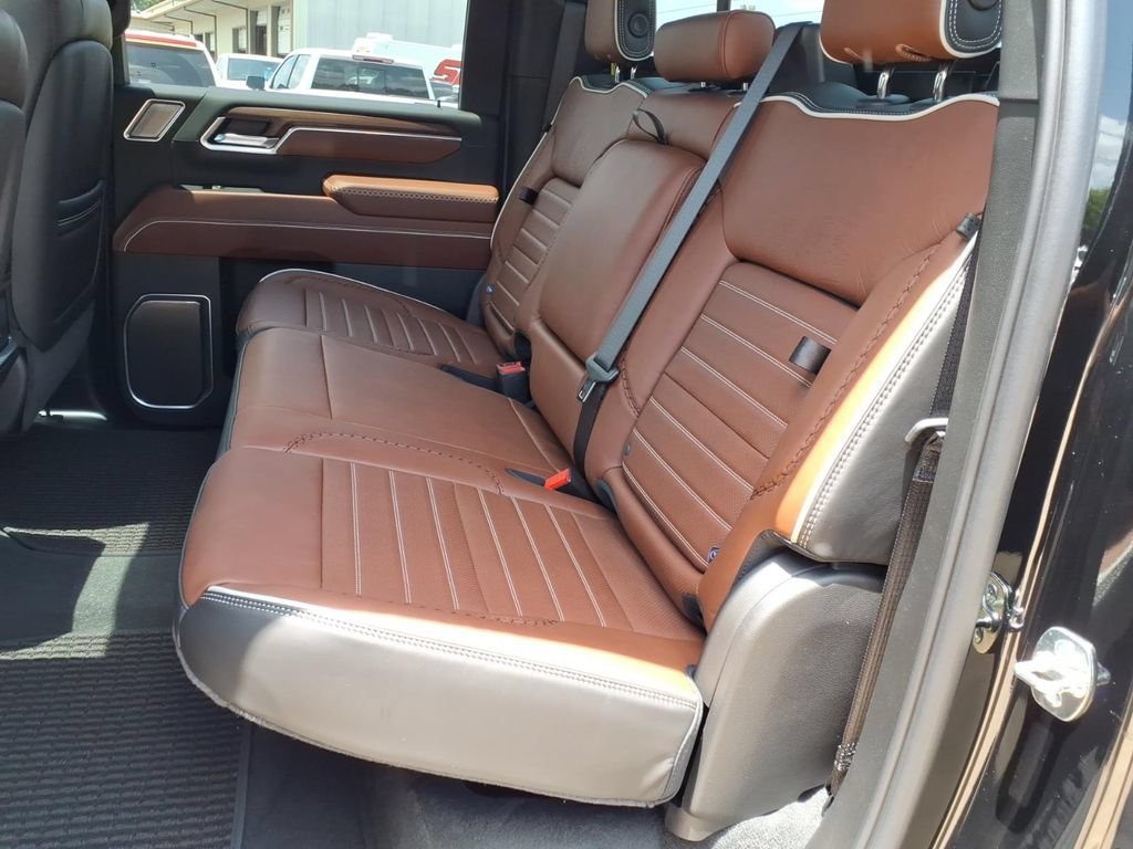 New 2026 Onyx Black GMC Denali Ultimate image 13