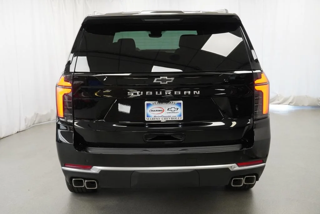 New 2026 Black Chevrolet High Country image 38