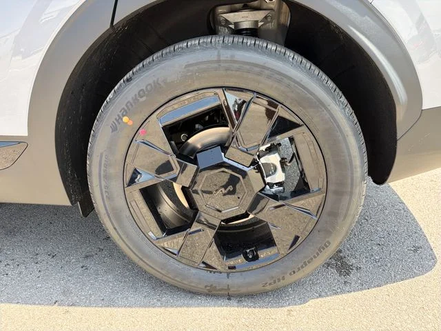New 2026 Gray Kia X-Line image 27