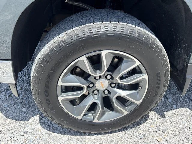 Used 2026 Gray Chevrolet LT image 10