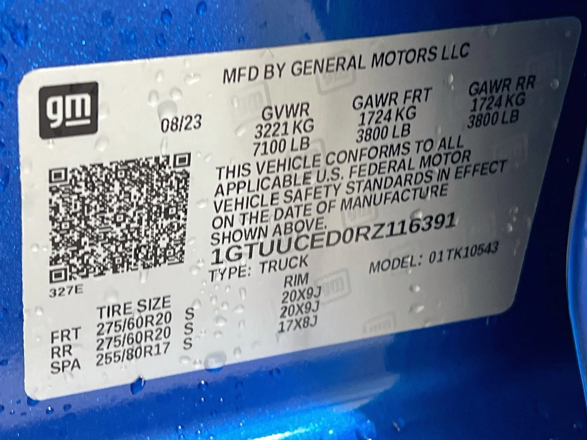 Used 2024 Dynamic Blue Metallic GMC ELEVATION image 12