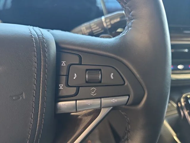 Used 2024 Crystal White Cadillac Sport Platinum image 22