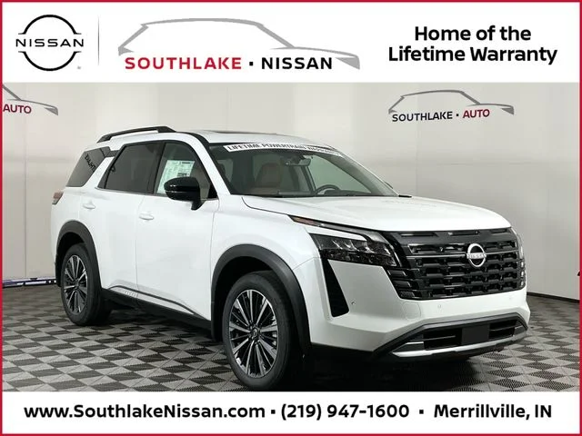 2026 Nissan Pathfinder Platinum 4WD's photo