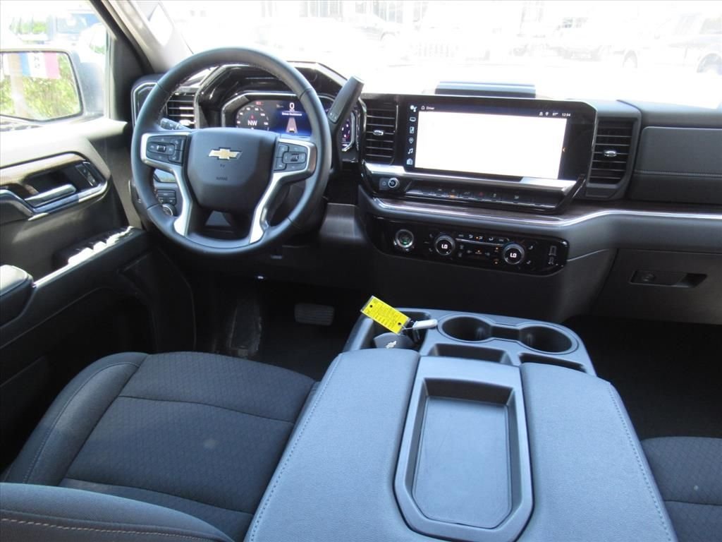 Used 2024 Gray Chevrolet LT image 13