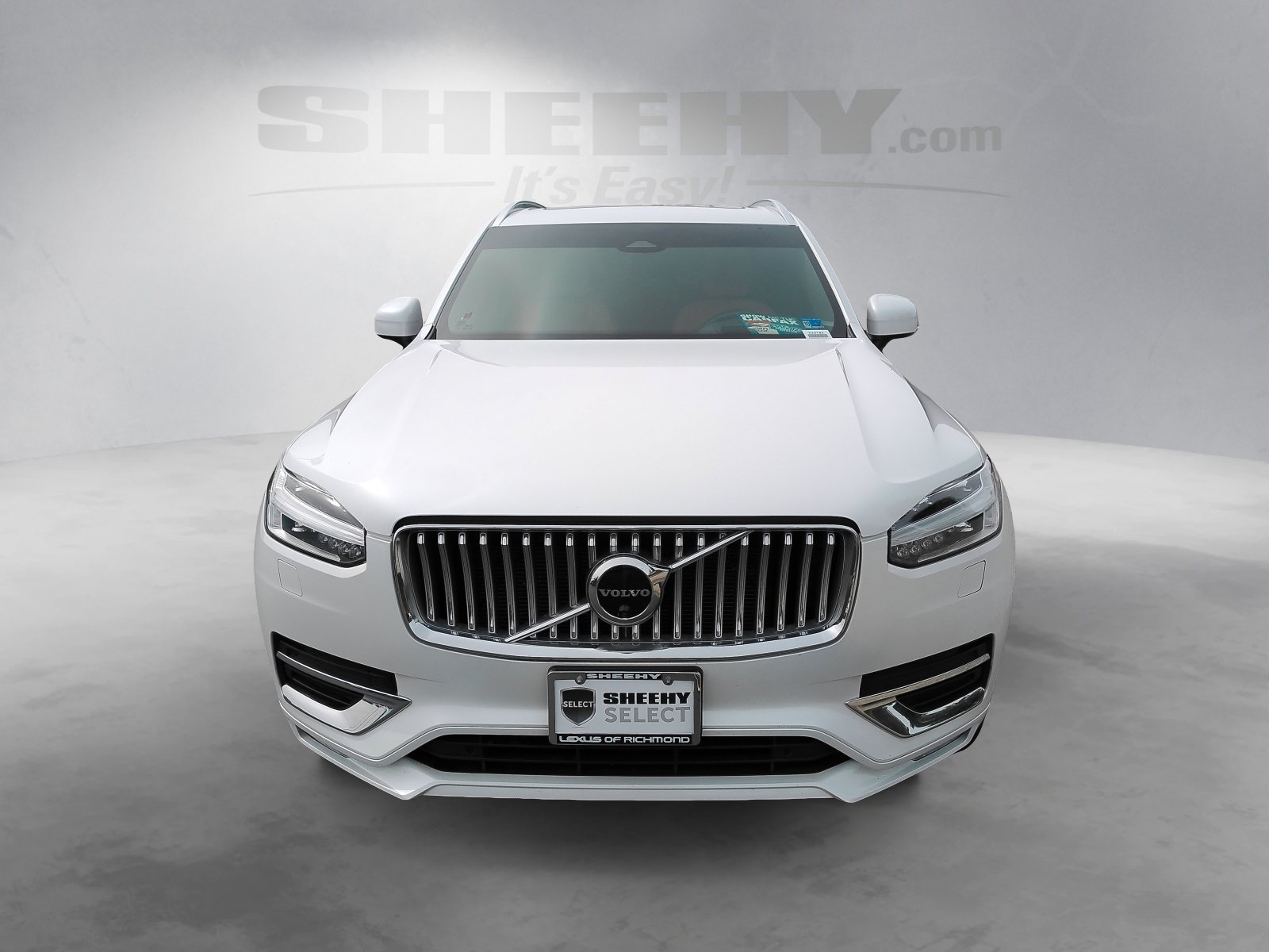 Used 2023 White Volvo Ultimate image 18