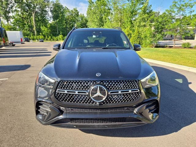 New 2026 Black Mercedes-Benz GLE580 image 8