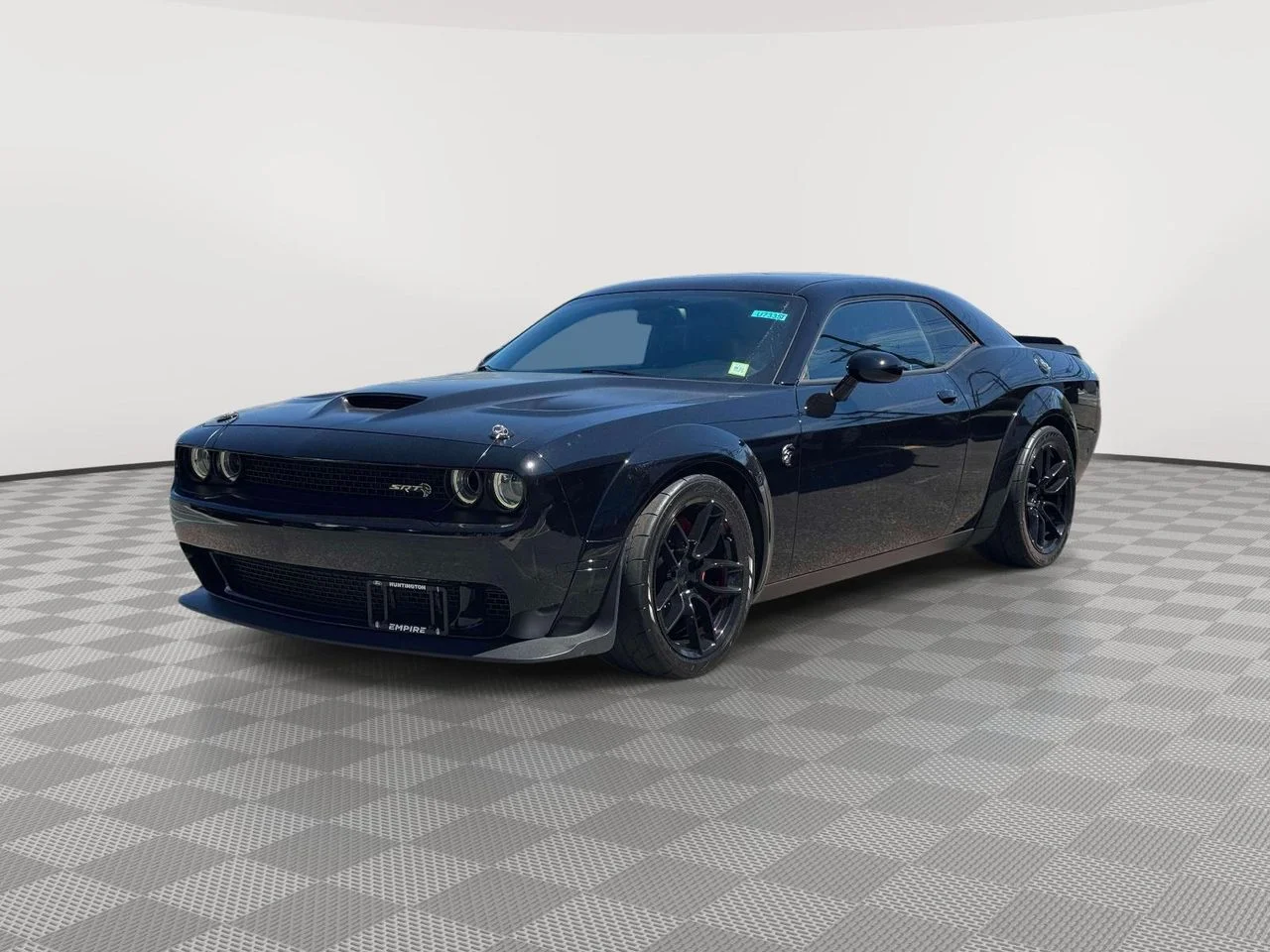 Used 2016 Pitch Black Clearcoat Dodge SRT Hellcat image 3