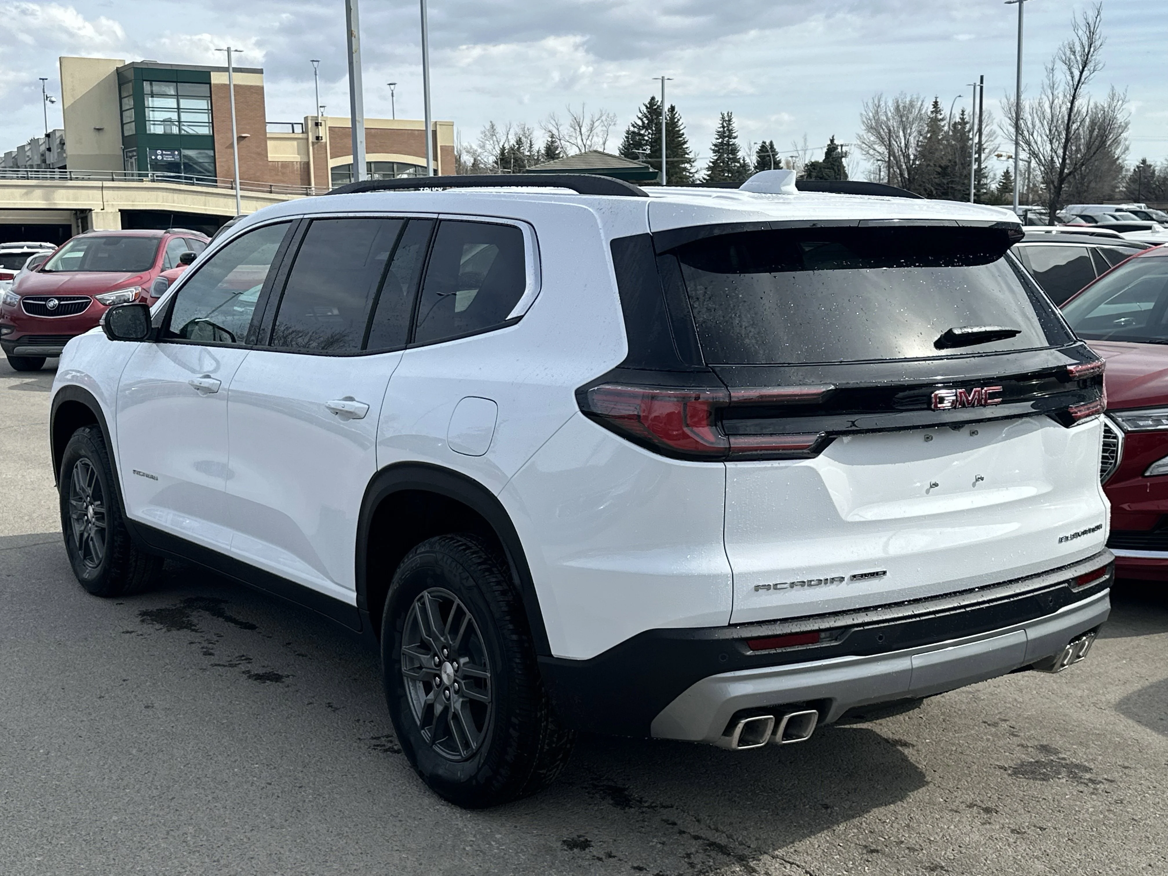 New 2026 Summit White GMC Elevation image 4