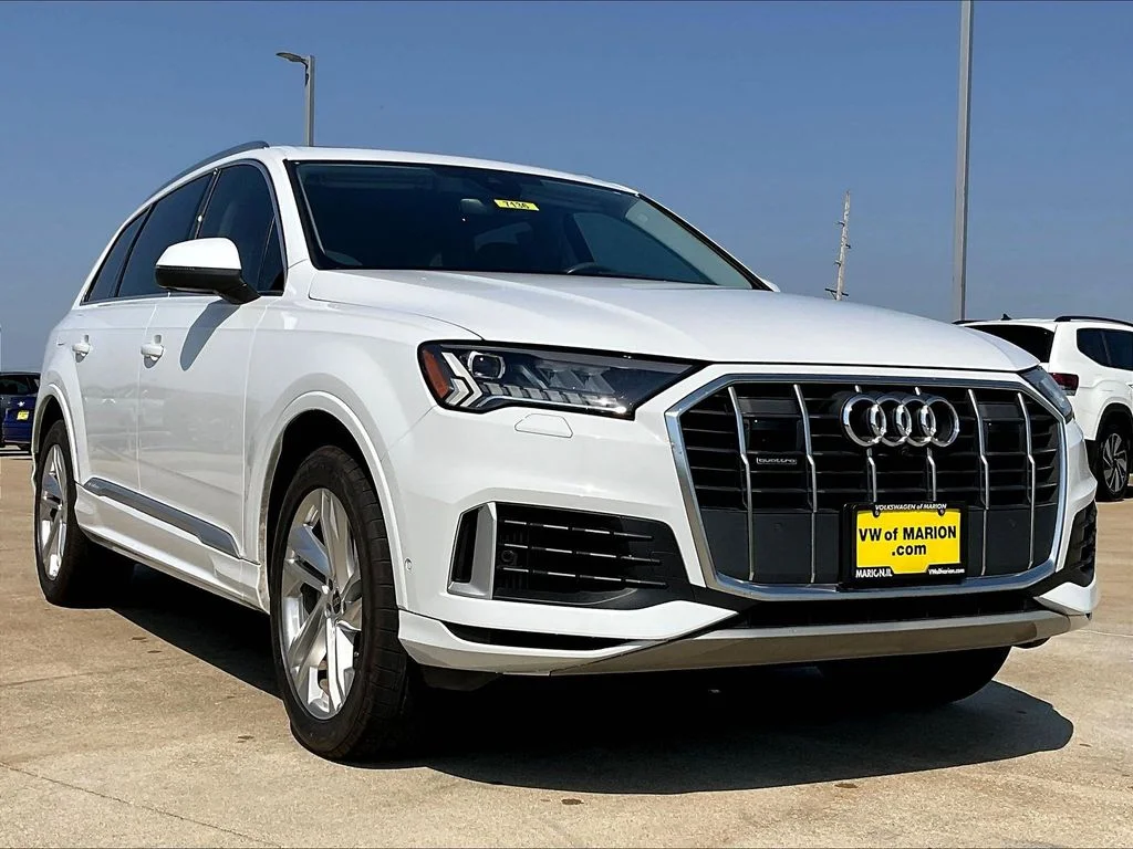 2023 Audi Q7 Premium