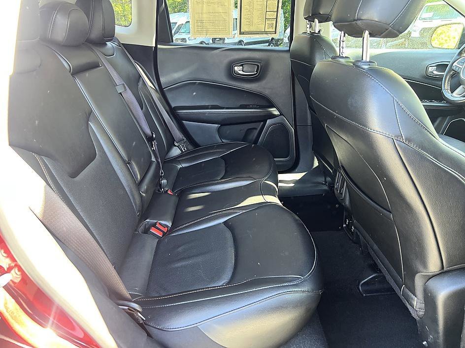 Used 2021 Velvet Red Pearlcoat Jeep Limited image 21