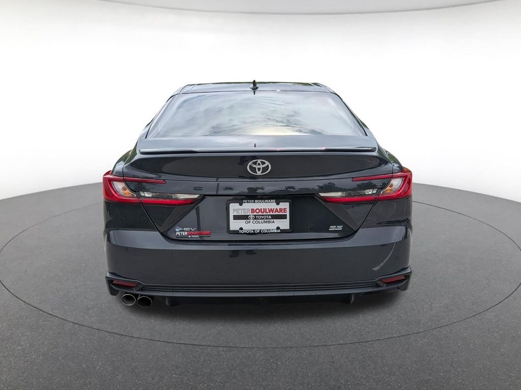 Certified Used 2025  Toyota SE image 5