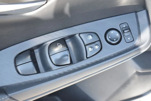 Used 2024 White Nissan SV image 10