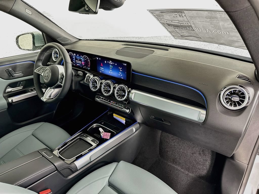 New 2026 Cirrus Silver Metallic Mercedes-Benz GLB 250 image 61