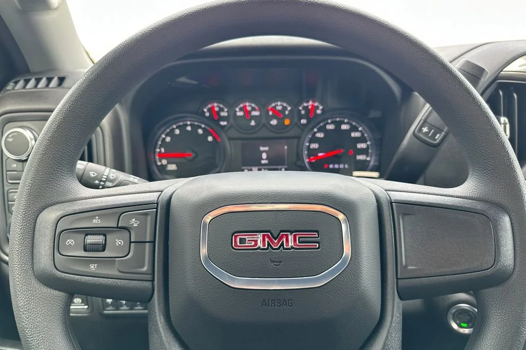 2024 GMC Sierra 3500HD Pro - Photo 20