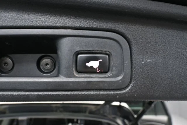 Used 2016 Black Honda EX-L image 39