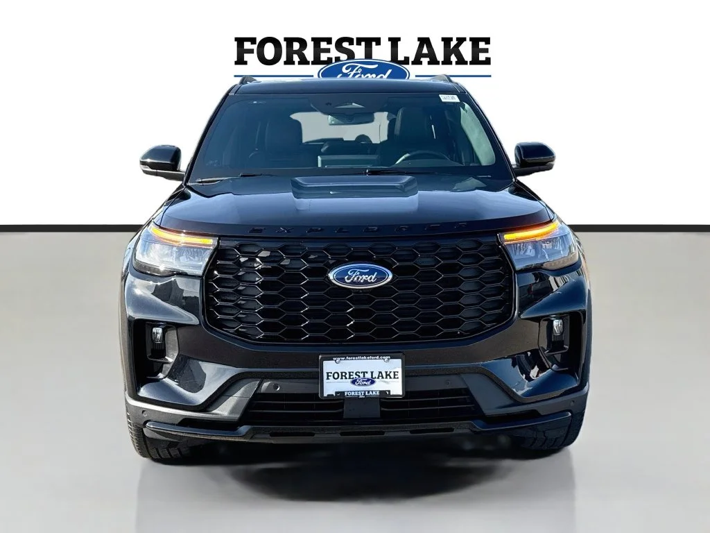 Certified Used 2025 Black Metallic Ford ST-Line image 2