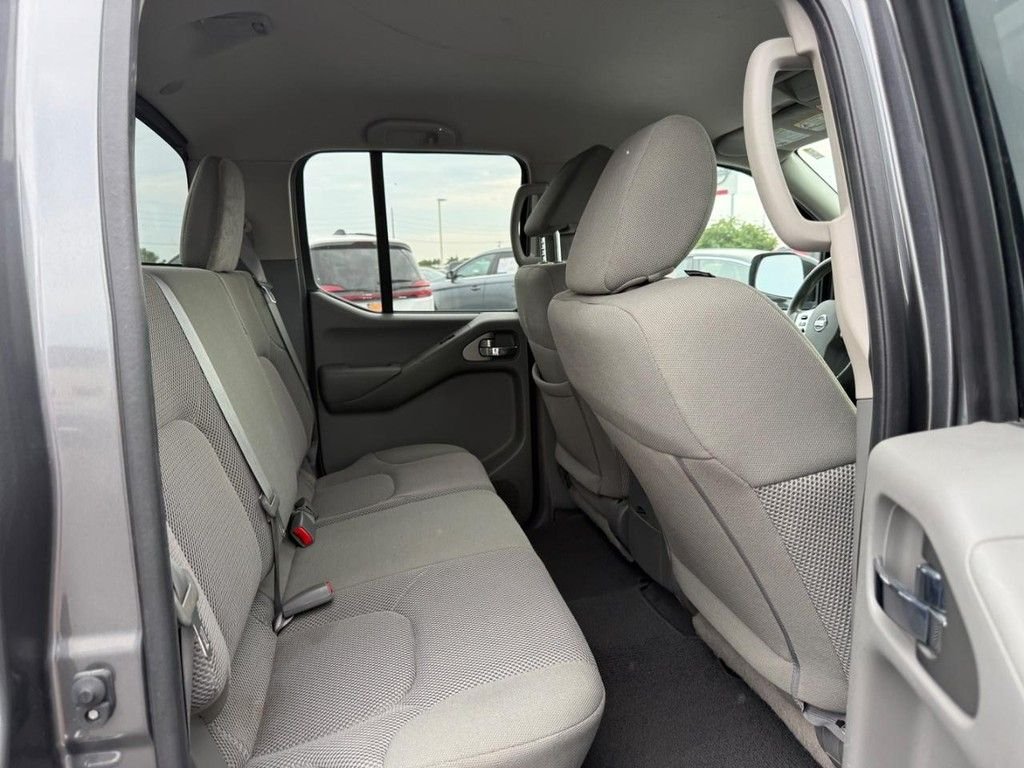 Used 2021 Gray Nissan SV image 10