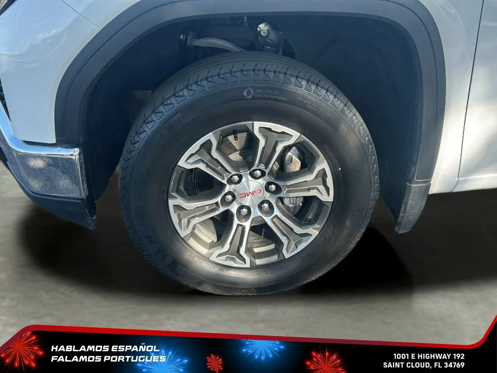 Certified Used 2024 Summit White GMC SLT image 35