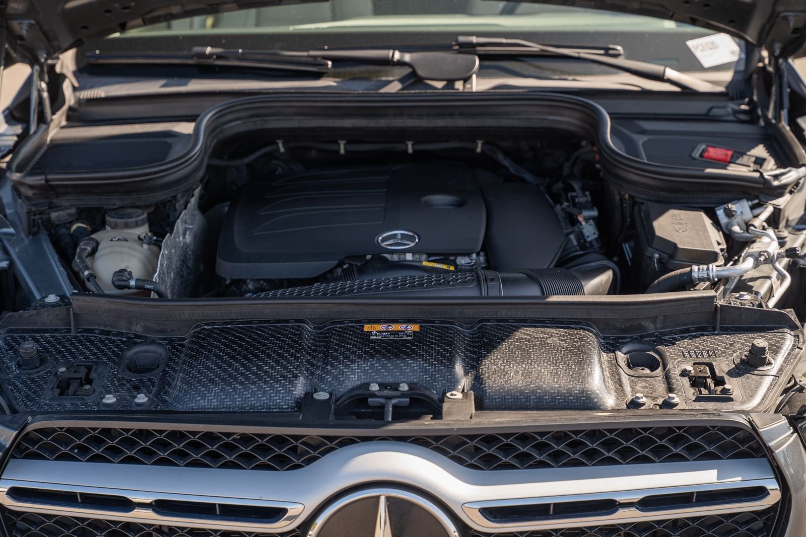 Certified Used 2020  Mercedes-Benz GLE 350 image 25