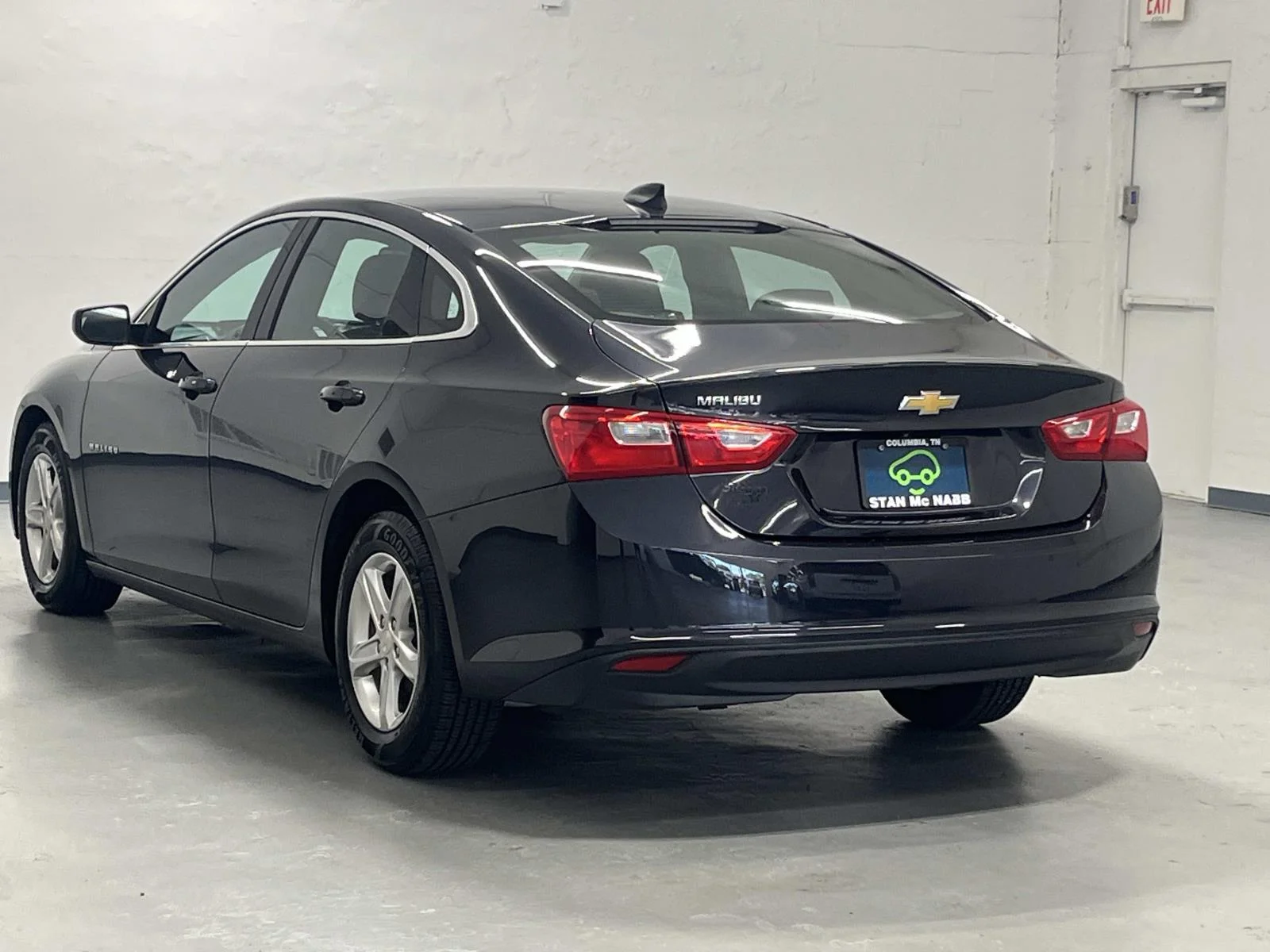 Used 2022 DARK ASH METALLIC Chevrolet LS image 6