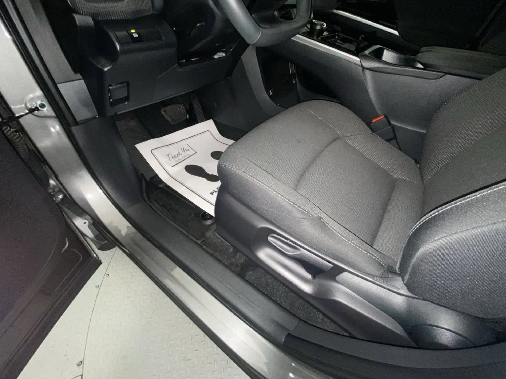 Used 2025 Carbon Subaru Premium image 12