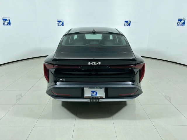 New 2026 AURORA BLACK PEARL Kia LXS image 4