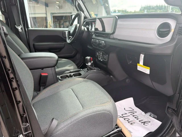 2025 Jeep Wrangler 4-Door Sport S - Photo 9