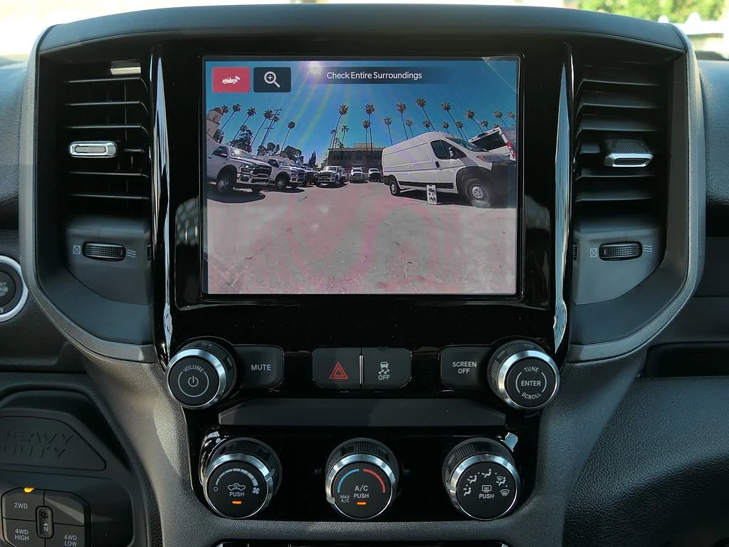 New 2026 Bright White Clearcoat RAM Tradesman/Big Horn image 20