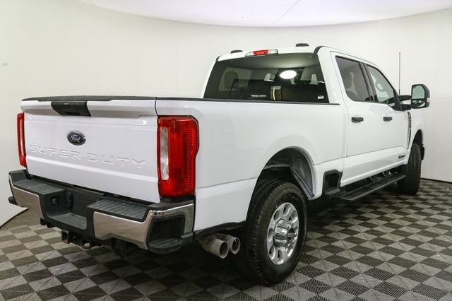 Used 2024  Ford XLT image 10