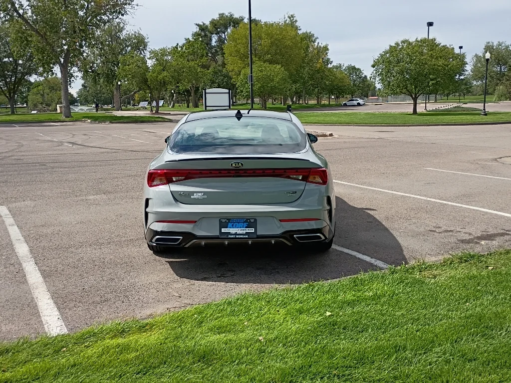 Used 2021 Wolf Gray Kia GT-Line image 4