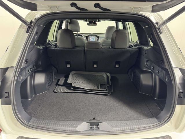 Used 2026 Crystal White Pearl Subaru Premium image 14