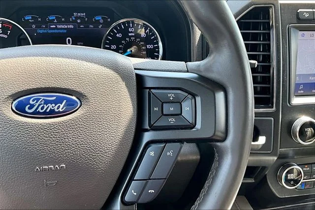Used 2020 Star White Ford Limited image 12