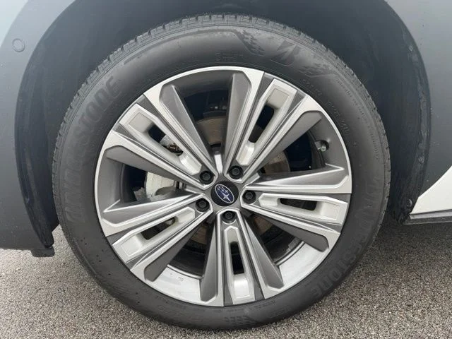 Used 2025 White Subaru Limited image 10