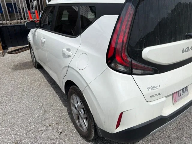 Used 2023 White Kia LX image 7